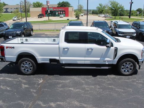 New 2026 Ford F350 Lariat w/ Lariat Premium Package AWD/4WD image 12