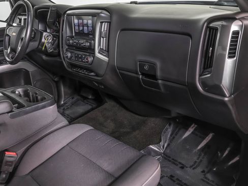 Used 2018 Chevrolet Silverado 1500 LT image 41