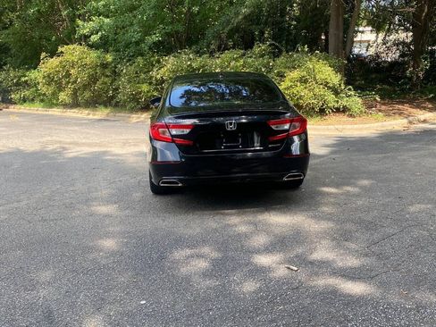 Used 2020 Honda Accord Sport image 6