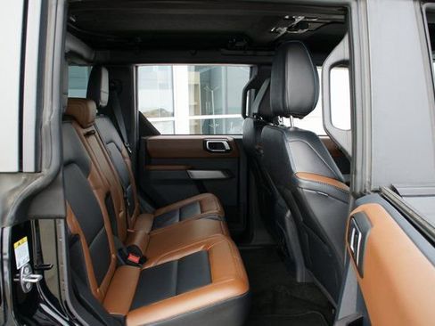 Used 2023 Ford Bronco Outer Banks image 35