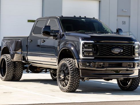 Used 2025 Ford F450 Platinum AWD/4WD image 21