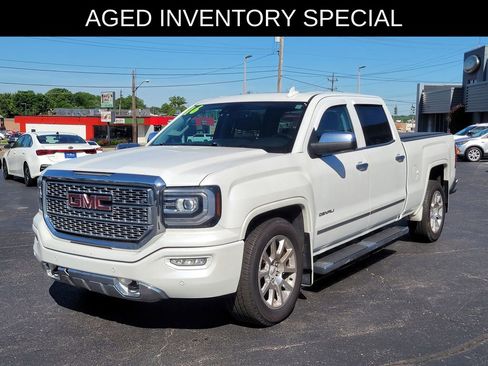 Used 2016 GMC Sierra 1500 Denali w/ Enhanced Driver Alert Package AWD/4WD image 2