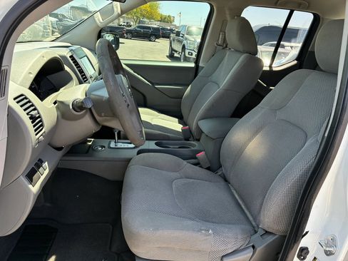 Used 2021 Nissan Frontier S RWD image 15