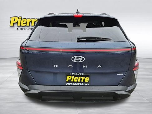 Used 2024 Hyundai Kona SEL AWD/4WD image 4