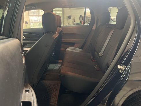 Used 2015 GMC Terrain SLE image 23