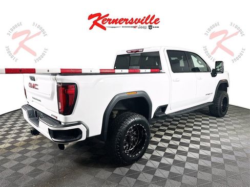 Used 2021 GMC Sierra 2500 AT4 w/ AT4 Premium Plus Package image 7