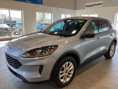 Used 2022 Ford Escape SE w/ Convenience Package
