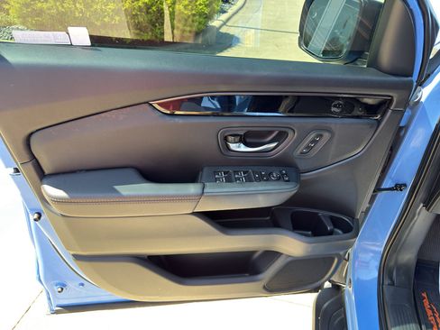 Used 2024 Honda Pilot TrailSport image 13