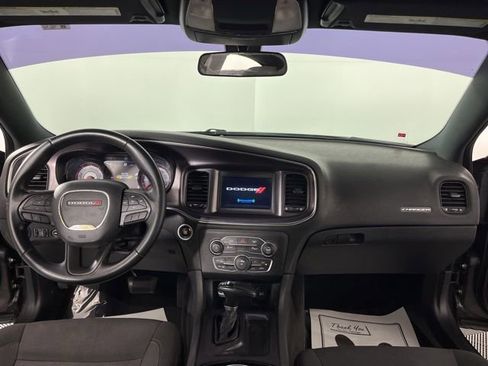 Used 2018 Dodge Charger SXT w/ Blacktop Package image 36