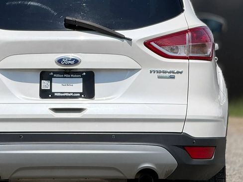 Used 2013 Ford Escape Titanium w/ Parking Technology Pkg AWD/4WD image 14