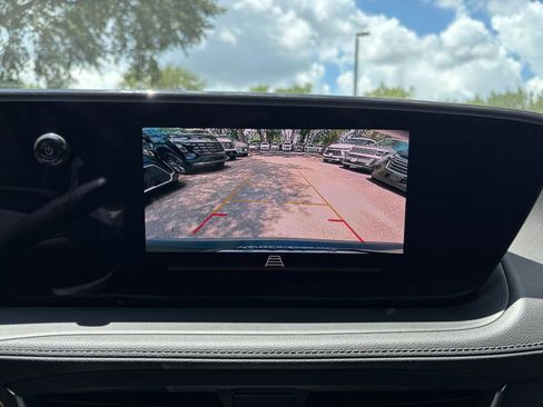 Used 2025 Buick Encore GX Preferred FWD image 22