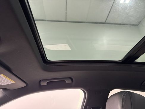 Used 2022 Audi SQ5 Premium image 36