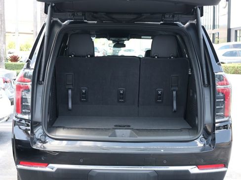 Used 2025 Chevrolet Tahoe LT AWD/4WD image 8