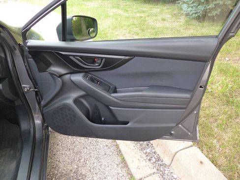 Used 2019 Subaru Impreza 2.0i AWD/4WD image 40