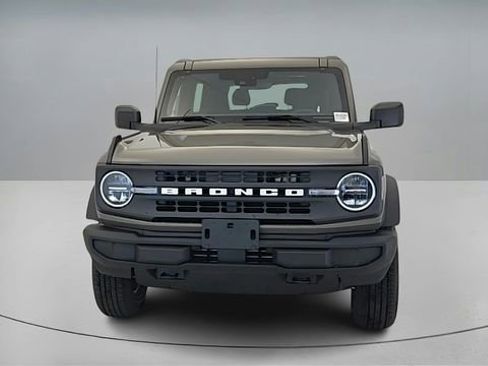 New 2025 Ford Bronco 2-Door image 2