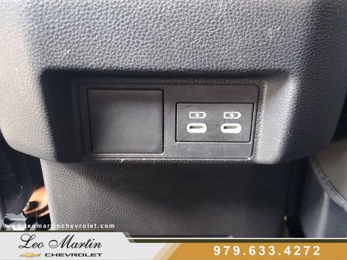 Used 2024 Toyota Tacoma TRD Off-Road AWD/4WD image 11