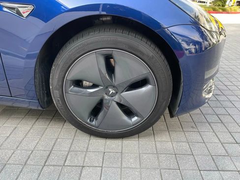 Used 2020 Tesla Model 3 Long Range AWD/4WD image 43