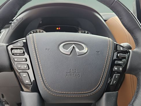 Used 2024 INFINITI QX80 Sensory image 43