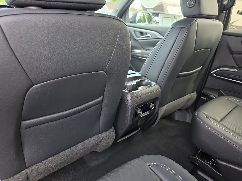 New 2026 Chevrolet Traverse LT w/ Enhanced Driving Package AWD/4WD image 20