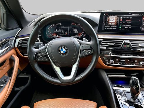 Used 2023 BMW 530i w/ Convenience Package RWD image 5