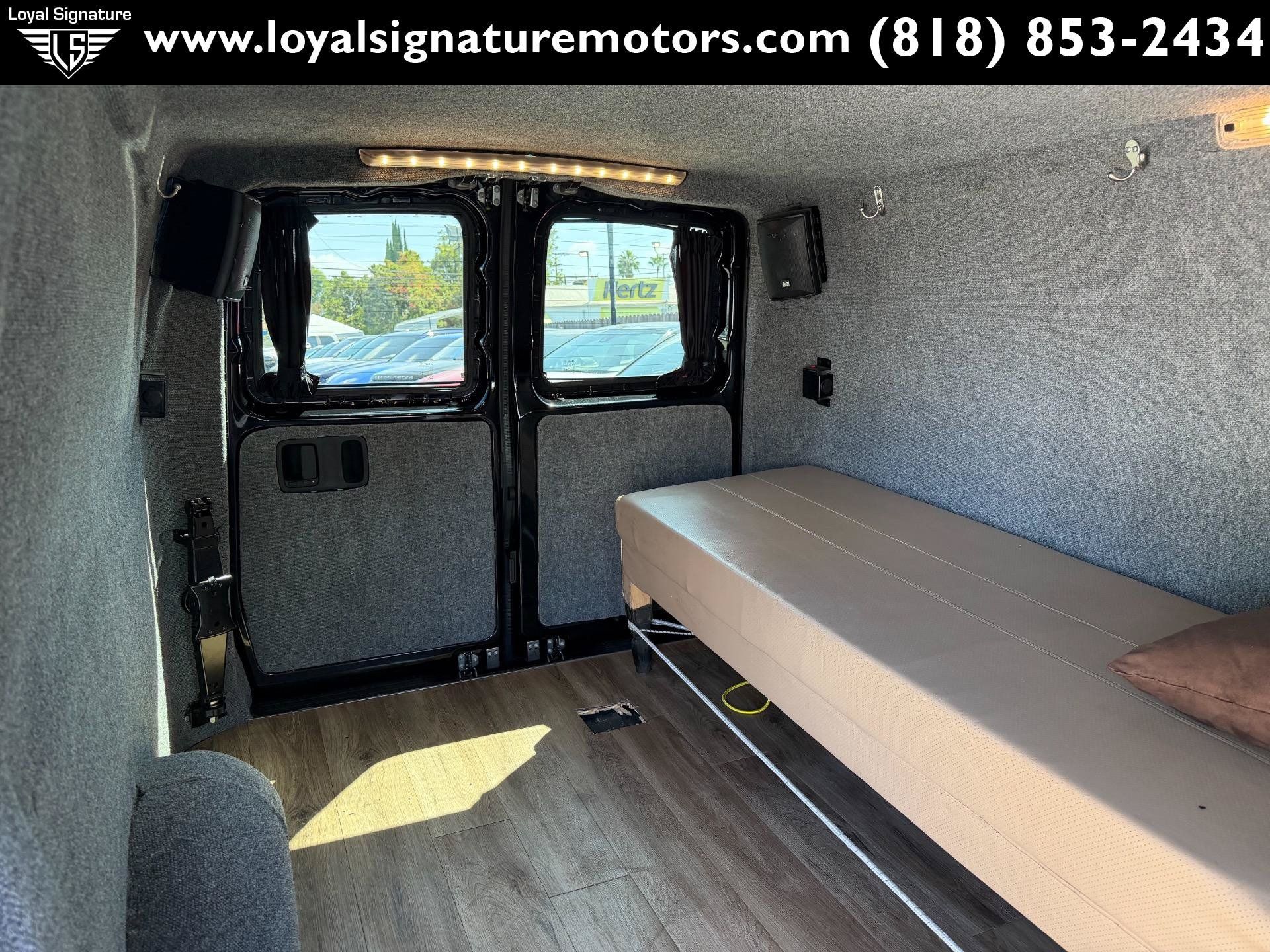 Used 2022 Mercedes-Benz Metris image 13