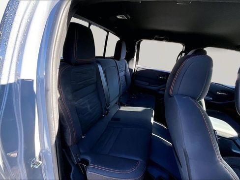 Used 2023 Nissan Frontier PRO-4X w/ Technology Package image 20