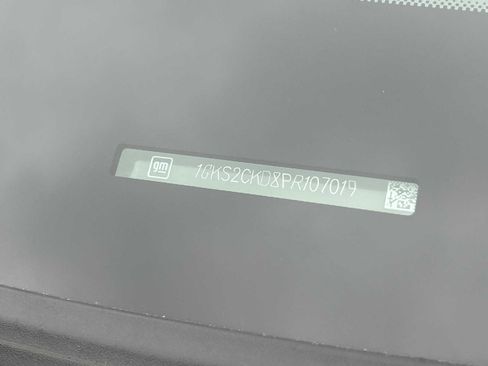 Used 2023 GMC Yukon AT4 w/ AT4 Premium Package image 33