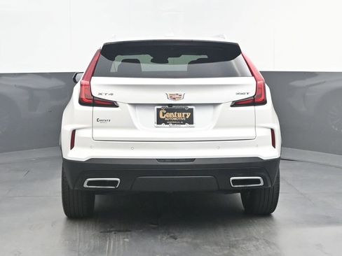 Used 2024 Cadillac XT4 Premium Luxury w/ Active Safety Package FWD image 6