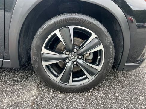 Used 2021 Lexus UX 200 w/ Accessory Package (Z1) image 34