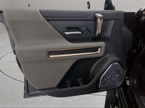 New 2025 GMC Hummer EV 3X w/ LPO, Sport Package image 12