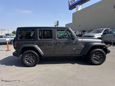 Used 2025 Jeep Wrangler Sport S image 2