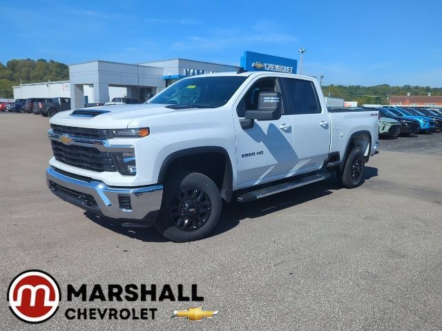Used 2026 Chevrolet Silverado 2500 LT AWD/4WD image 1