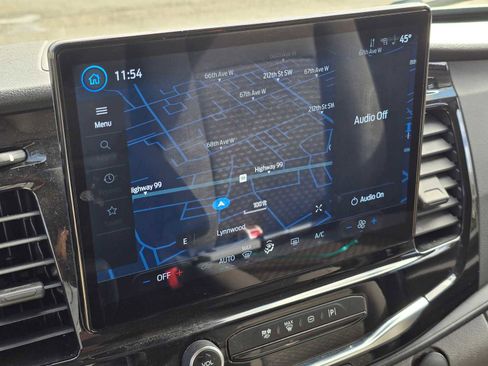 Used 2024 Ford Transit 350 XLT image 25