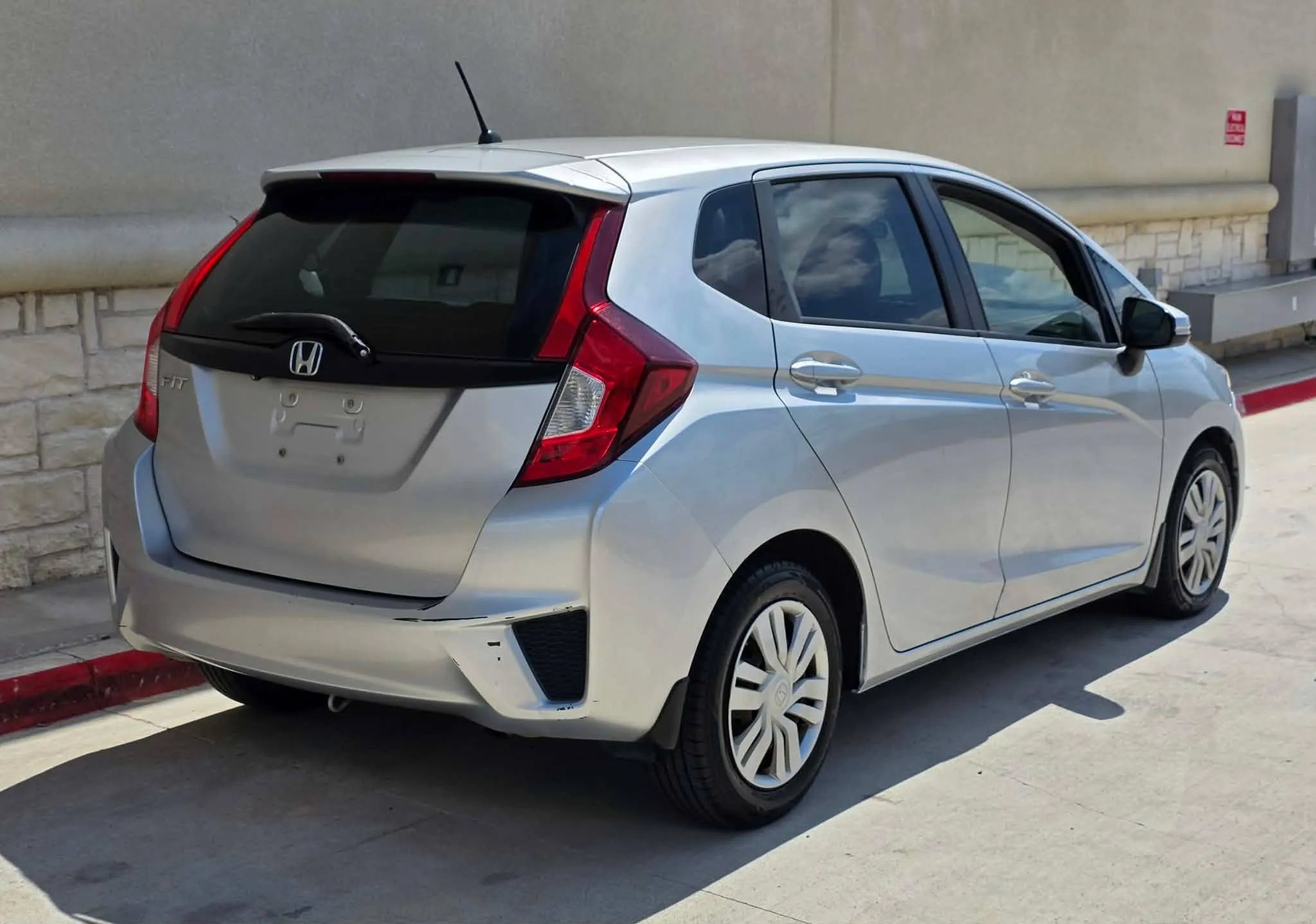 Used 2015 Honda Fit LX image 3
