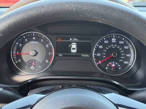 Used 2022 Kia Forte LXS FWD image 32