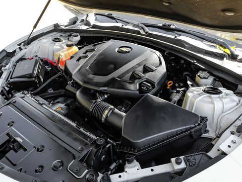 Used 2016 Chevrolet Camaro LT image 49