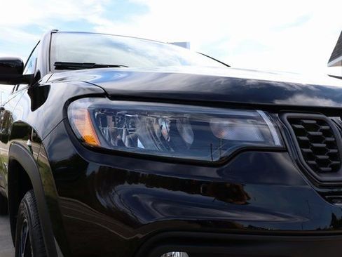 New 2025 Jeep Compass Latitude w/ Sun & Sound Group image 3