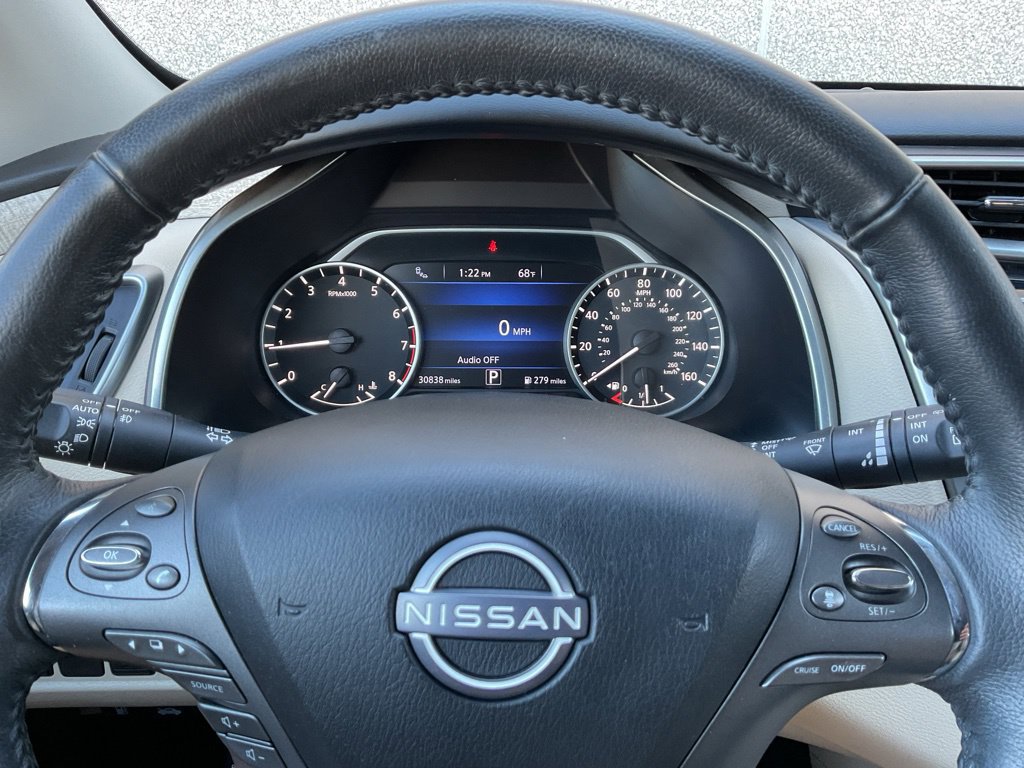 Used 2023 Nissan Murano SV w/ Cargo Package AWD/4WD image 11