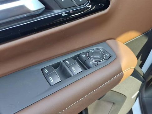 New 2026 Chevrolet Tahoe High Country w/ Sun And Tow Package image 20