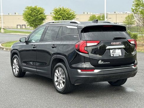 Used 2024 GMC Terrain SLT FWD image 26