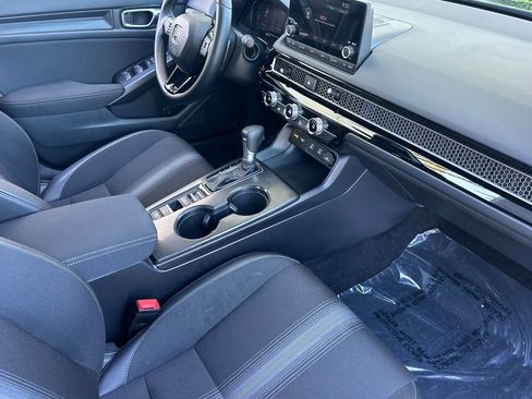 Used 2026 Honda Civic Sport image 31