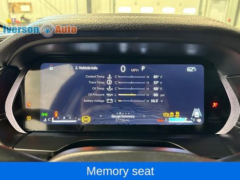 Used 2023 Jeep Grand Cherokee Limited w/ Black Appearance Package image 19