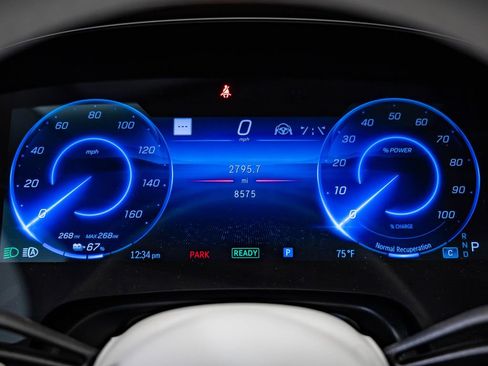 Certified 2023 Mercedes-Benz EQS 580 4MATIC Sedan image 35