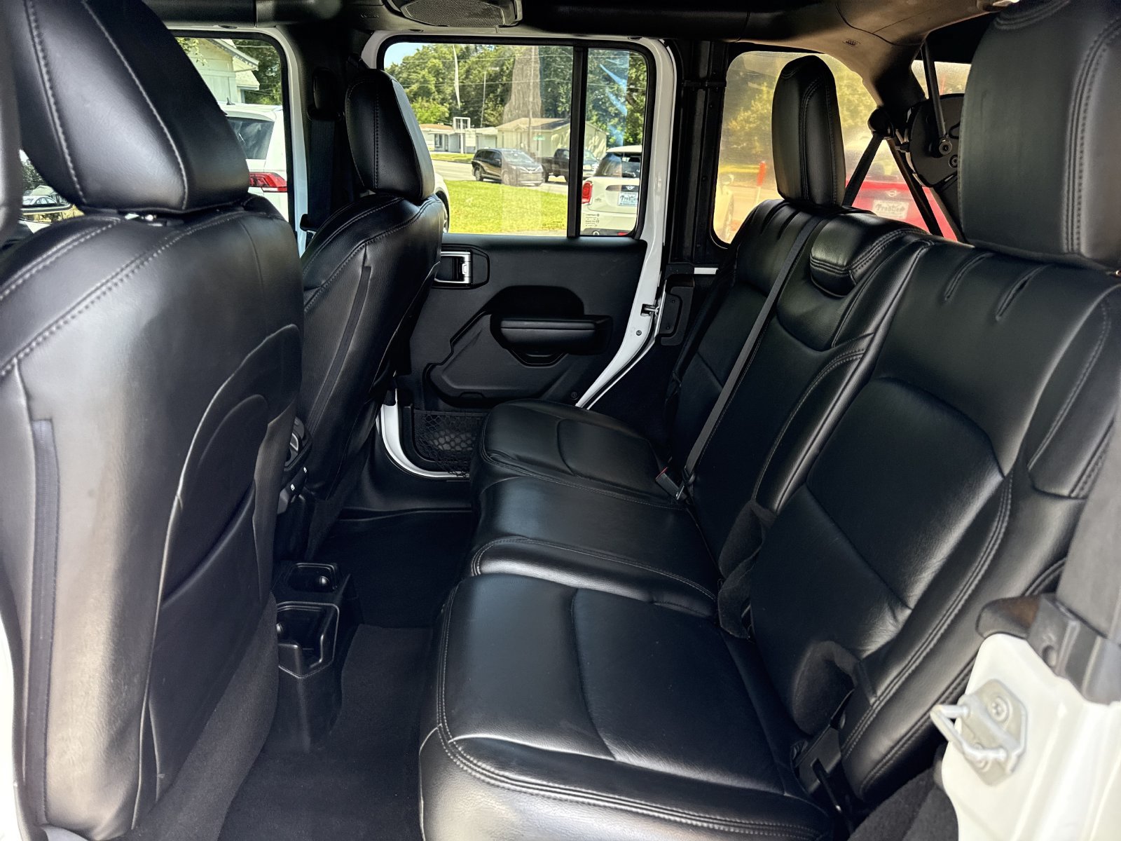 Used 2018 Jeep Wrangler Unlimited Sport S AWD/4WD image 11