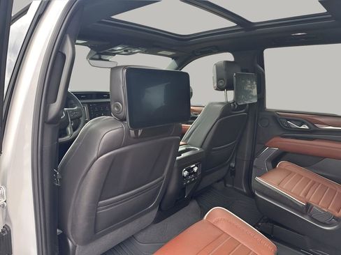 Used 2024 GMC Yukon Denali Ultimate image 18