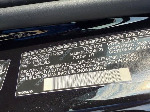 New 2026 Volvo XC90 B6 Plus w/ Protection Package Premier image 17