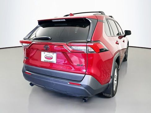 Certified 2025 Toyota RAV4 XLE w/ Convenience Package image 5