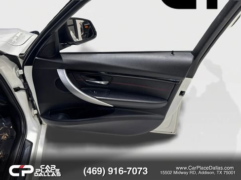 Used 2018 BMW 330i Sedan RWD image 21