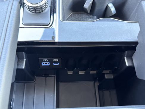 Used 2024 Toyota Tundra SR5 image 31