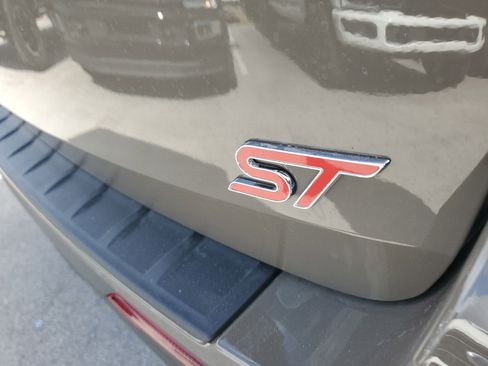 New 2026 Ford Explorer ST w/ Sun And Sound Package image 8